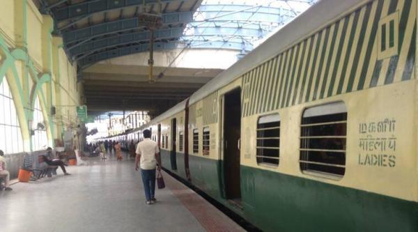 பயணிகள்