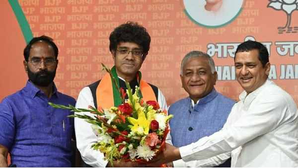 As Modi arrives to Chennai, Great-grandson of Congress C Rajagopalachari, CR Kesavan joins BJP