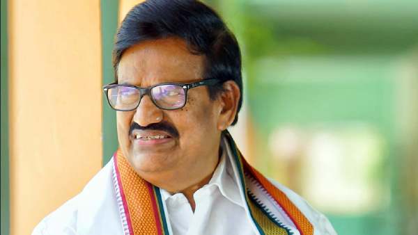 K.S.Azhagiri has expressed his deep condolences for the death of 5 priests drowned in a pond 