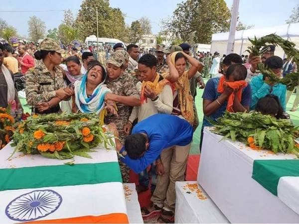 Viral video surfaces showing moments after Dantewada Maoists attack in Chhattisgarh Viral video surfaces showing moments after Dantewada Maoists attack in Chhattisgarh