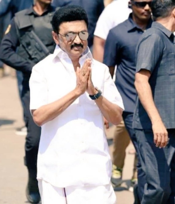 வளர்ச்சி 