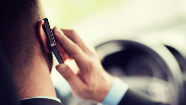 விபத்தில் சிக்குவது 