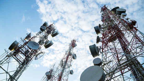 permission was granted to set up cell phone towers without any objection : Thiruvallur District Administration permission was granted to set up cell phone towers without any objection : Thiruvallur District Administration