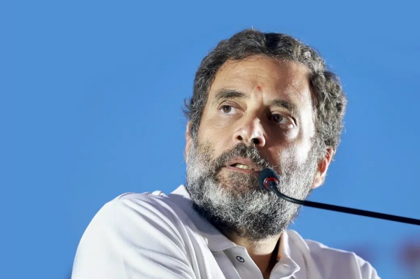 Rahul Gandhis office phone, internet connection disconnected, Action despite appeal 