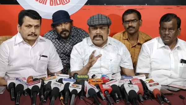 Actor Thambi Ramaiah visited CM photo exhibition in Coimbatore Actor Thambi Ramaiah visited CM photo exhibition in Coimbatore