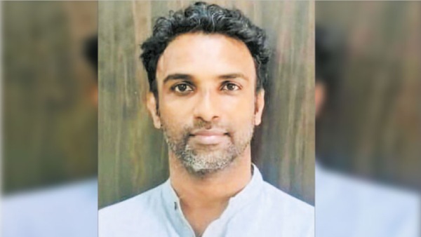 முன்னாள் மாணவி புகார் 