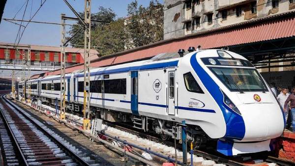 Vande Bharat train : the timings of three Coimbatore trains will be changed from tomorrow 