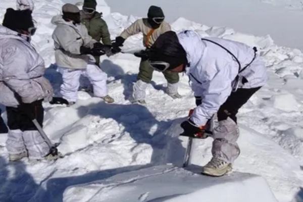 விவரம் விரைவில் வெளியிடப்படும் 