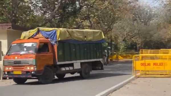 COngress Ex Chief Rahul Gandhi vacates official bungalow in delhi