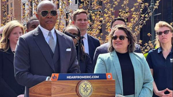 Official Hired To Fight Rats In New York Will Earn $155,000 A Year Official Hired To Fight Rats In New York Will Earn $155,000 A Year