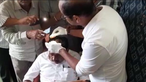 Karnataka Election: Former Deputy CM and Koratagere Congress Candidate Parameshwar head injury after stone pelted 
