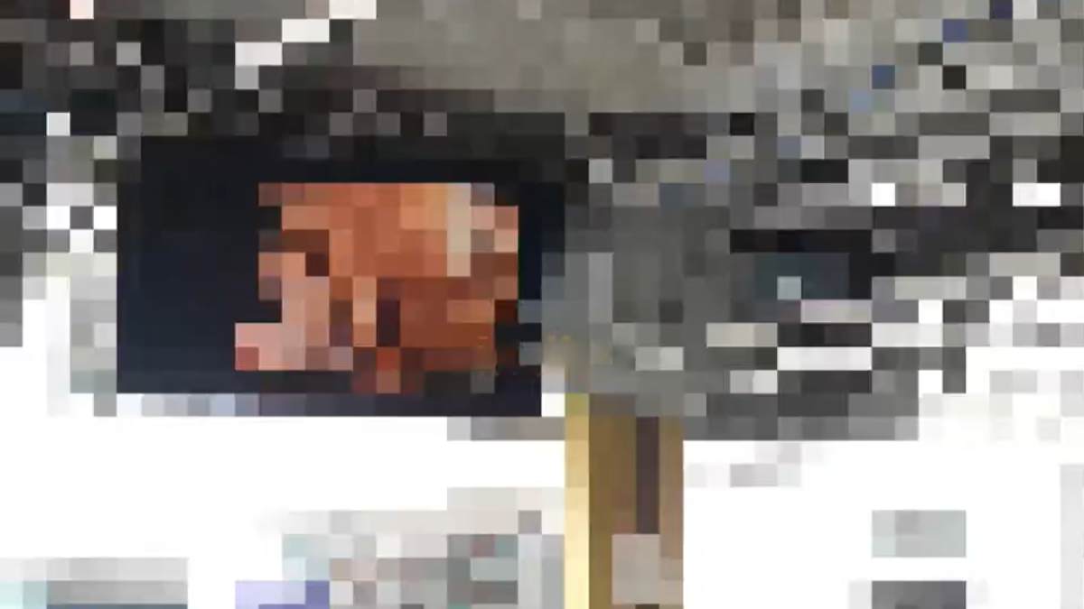 Did obscene Advertisement, porn messages shown in bihar railway station and what happened 