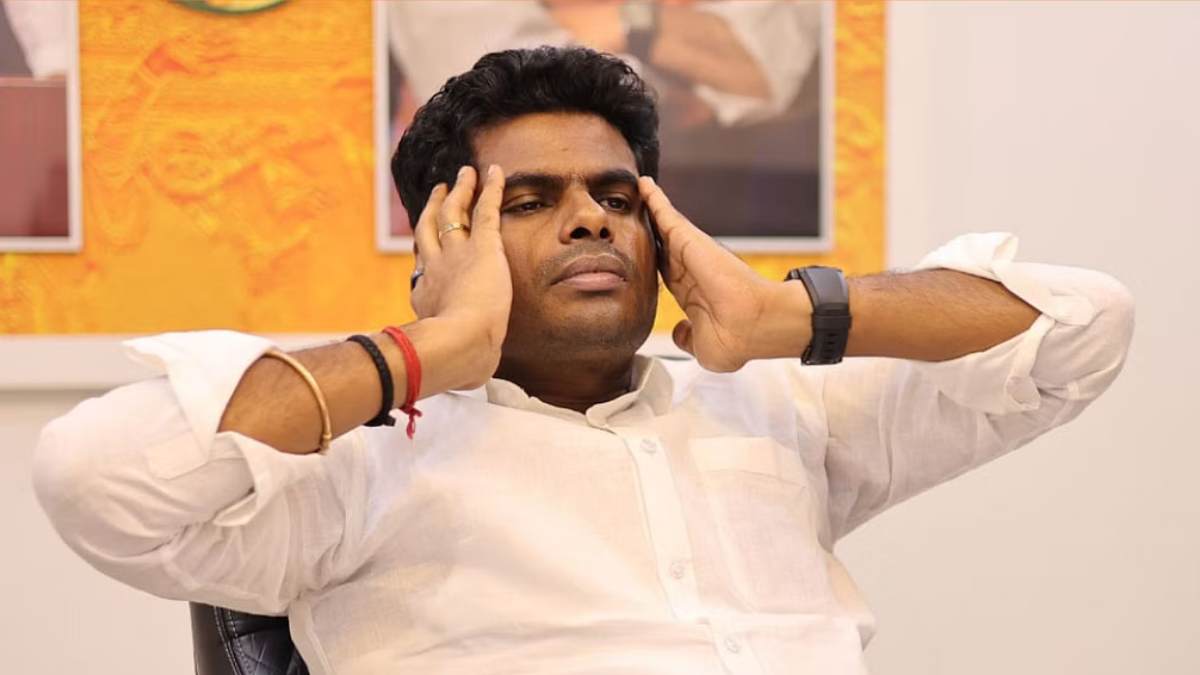 Anbil mahesh supporter Muralikrishnan has given complaint to Trichy SP against Annamalai Anbil mahesh supporter Muralikrishnan has given complaint to Trichy SP against Annamalai