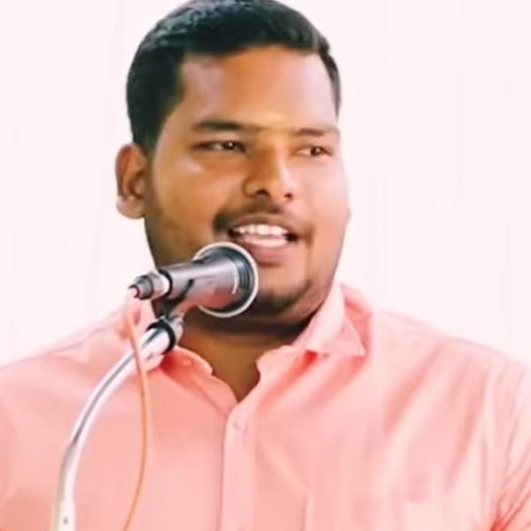 தேர்வு எழுதியவர்கள் 