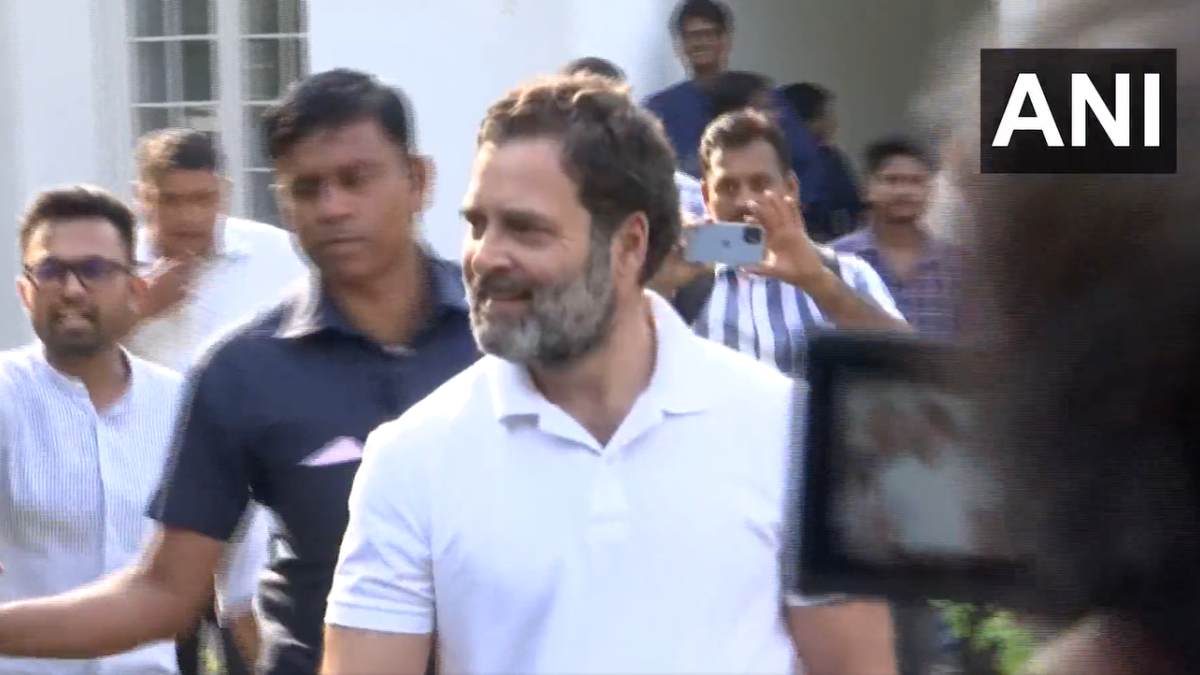  What Rahul Gandhi said about vacating his official bungalow in delhi