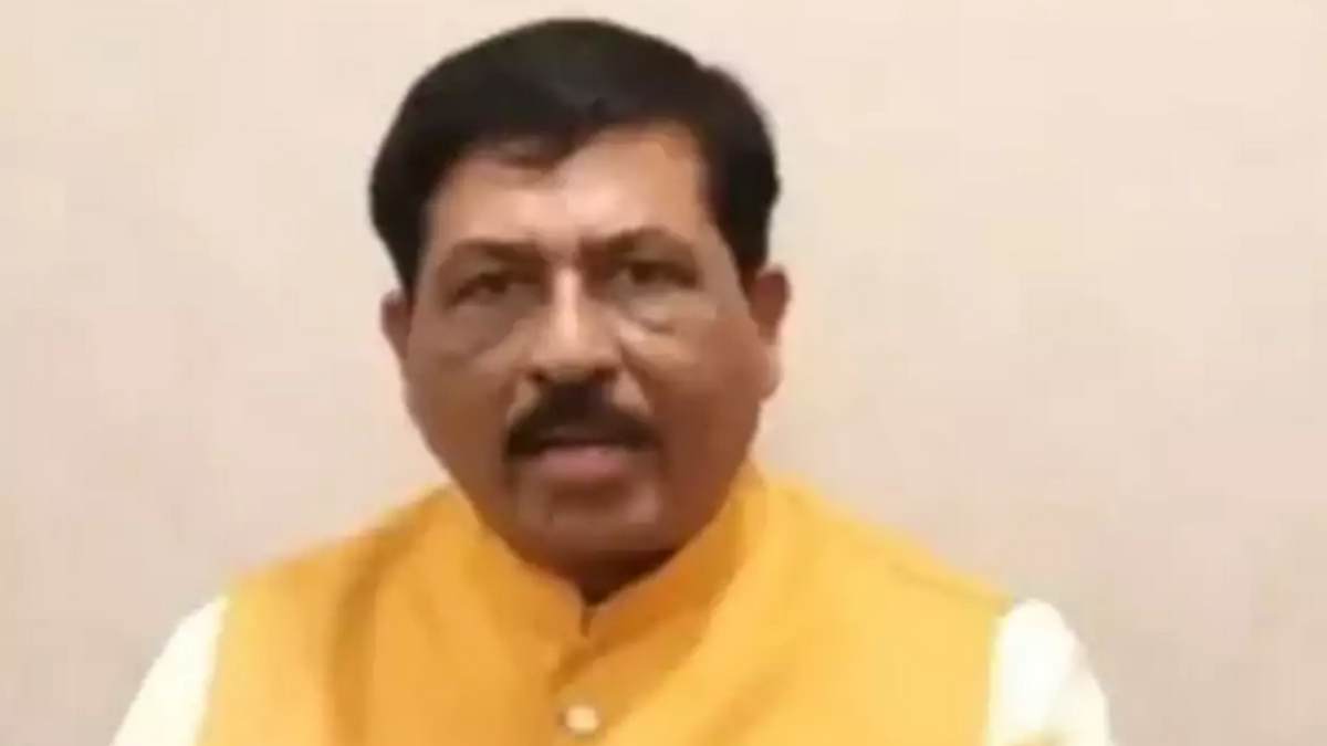 Karnataka Election: After seized 963 silver lamps, FIR filled against BJP Minister Murugesh Nirani 