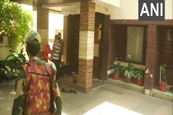 G Square Income tax raid in Chennai Annanagar MLA Mohan house 