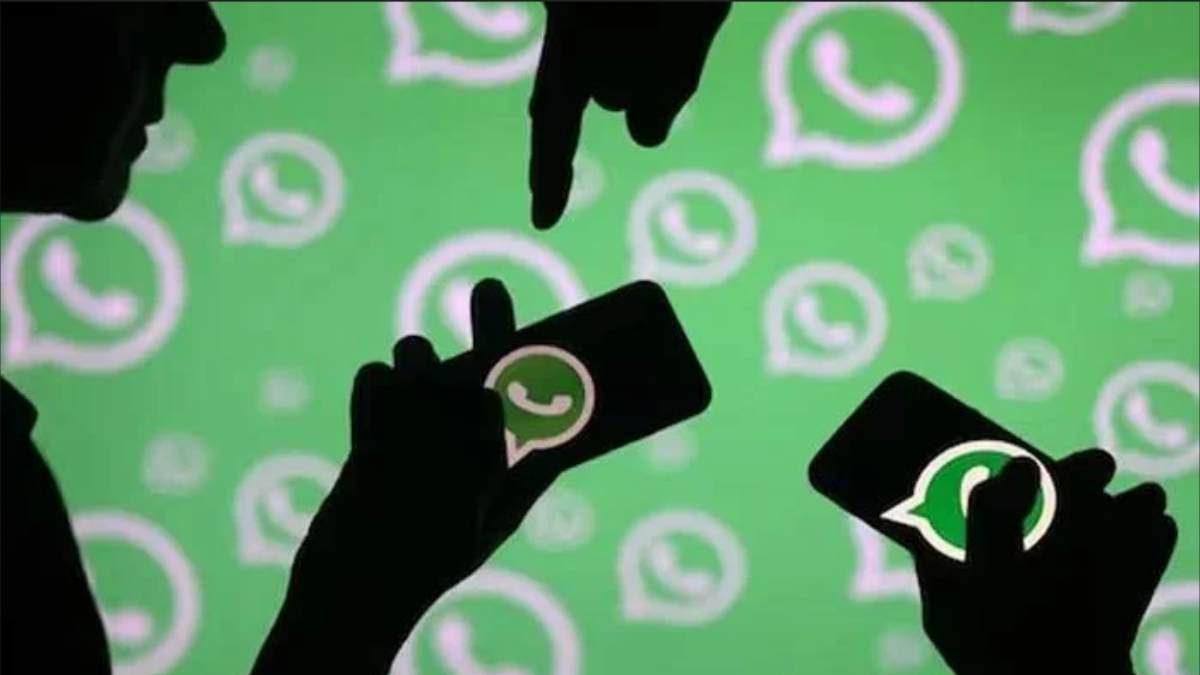 Whatsapp introduces new feature : can log into same whatsapp account on upto four devices Whatsapp introduces new feature : can log into same whatsapp account on upto four devices
