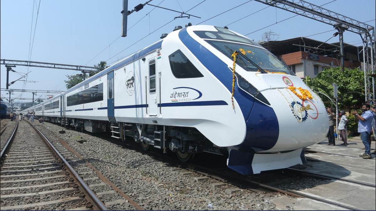 Why Trivandrum to Kasargod Vande Bharat Train is very slow and Why it is taking much time? 