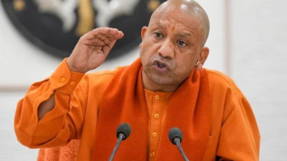Yogi Adityanath announced new incentives to increase the use of electric vehicles in Uttar Pradesh 