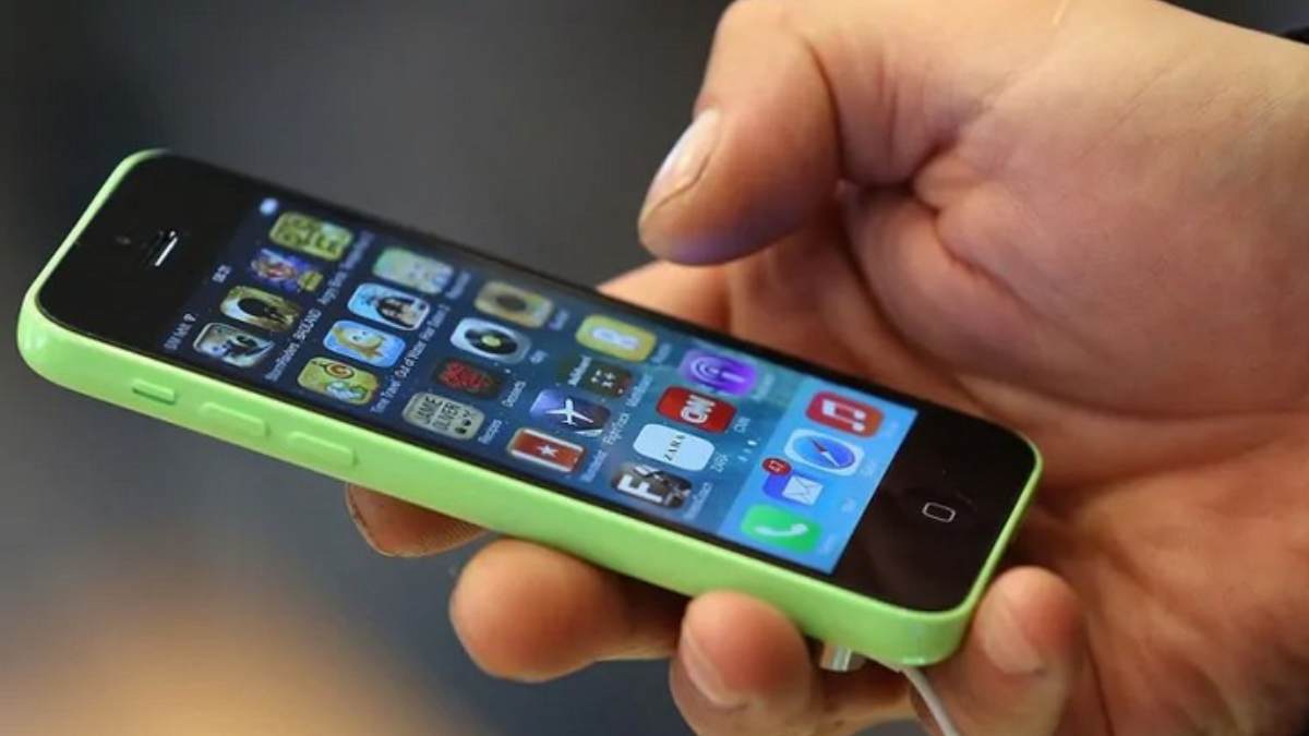 Mobile phone confiscated from person who fought for life in an accident near Tambaram 