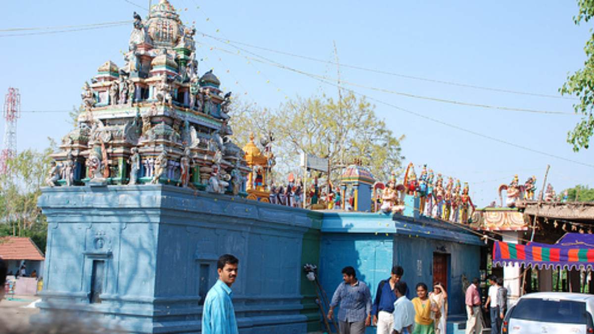 Vizhupuram Koovagam Koothandavar Temple Aravan kalappali on 3rd May 