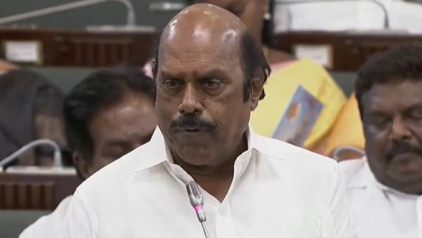 சாலையோர வசதி மையங்கள் 