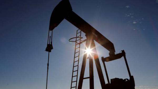  உற்பத்தியை குறைக்க முடிவு 