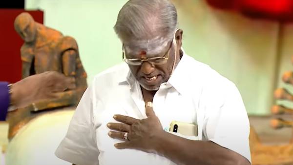  பாராட்டும் கண்ணீரோடு நன்றியும் 