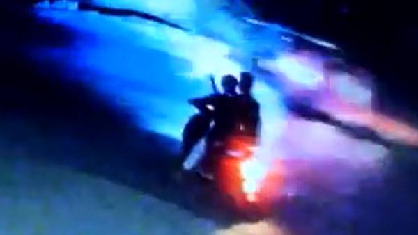 கருப்பு பேண்ட் 