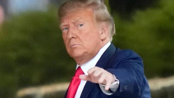  டிரம்ப்