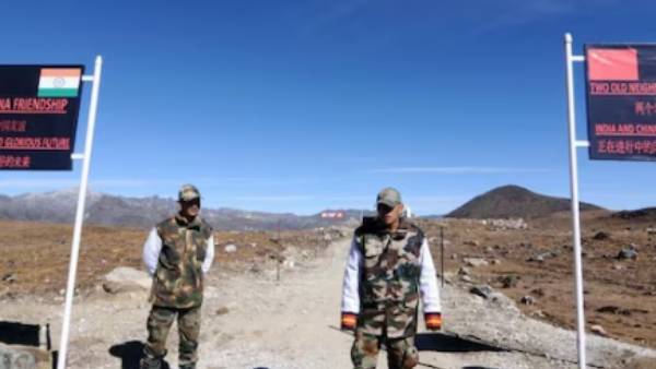 பெயர்களுடன் வரைபடம் 