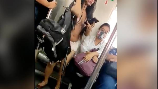 உள்ளாடையுடன் வந்த ஆண் மீது மட்டும் வழக்கு 