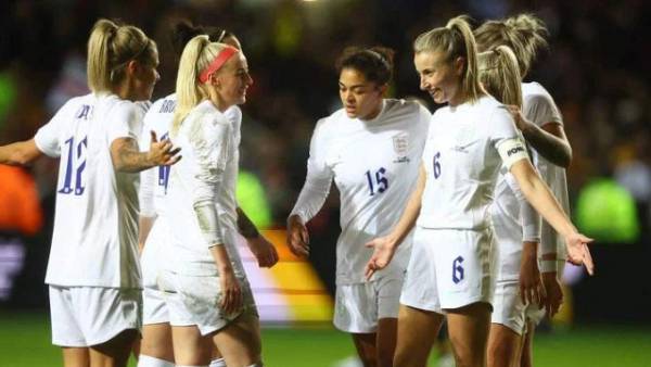 சிரமங்களும் சவால்களும் இருந்தன 