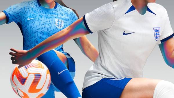 மகளிர் கால்பந்து கிளப் அணிகளும் 