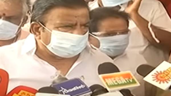 பொறாமைப்படும் அளவுக்கு 