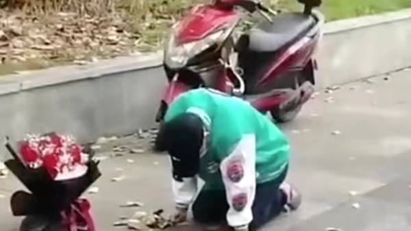 கடும் பனி, மழையிலும்.. கடும் பனி, மழையிலும்..