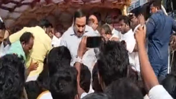  கீழே குதித்து தப்பிய அன்புமணி