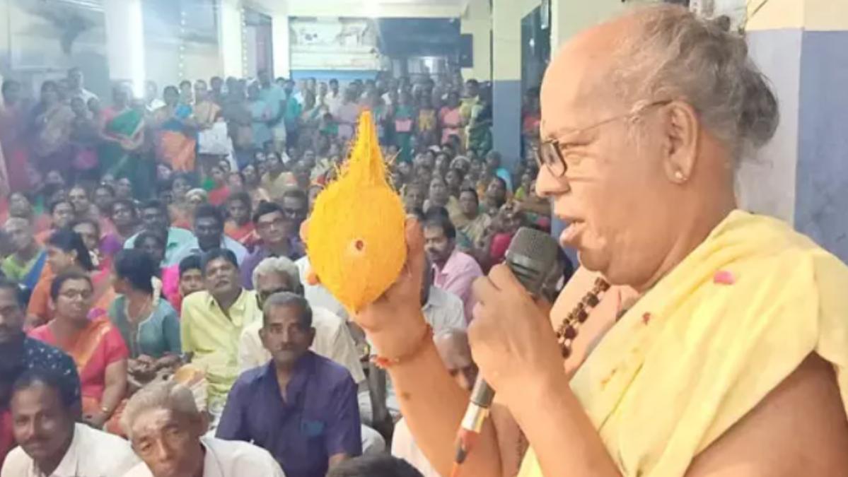 One Coconut auctioned for Rs 30 Thousand in Bodi murugan temple 