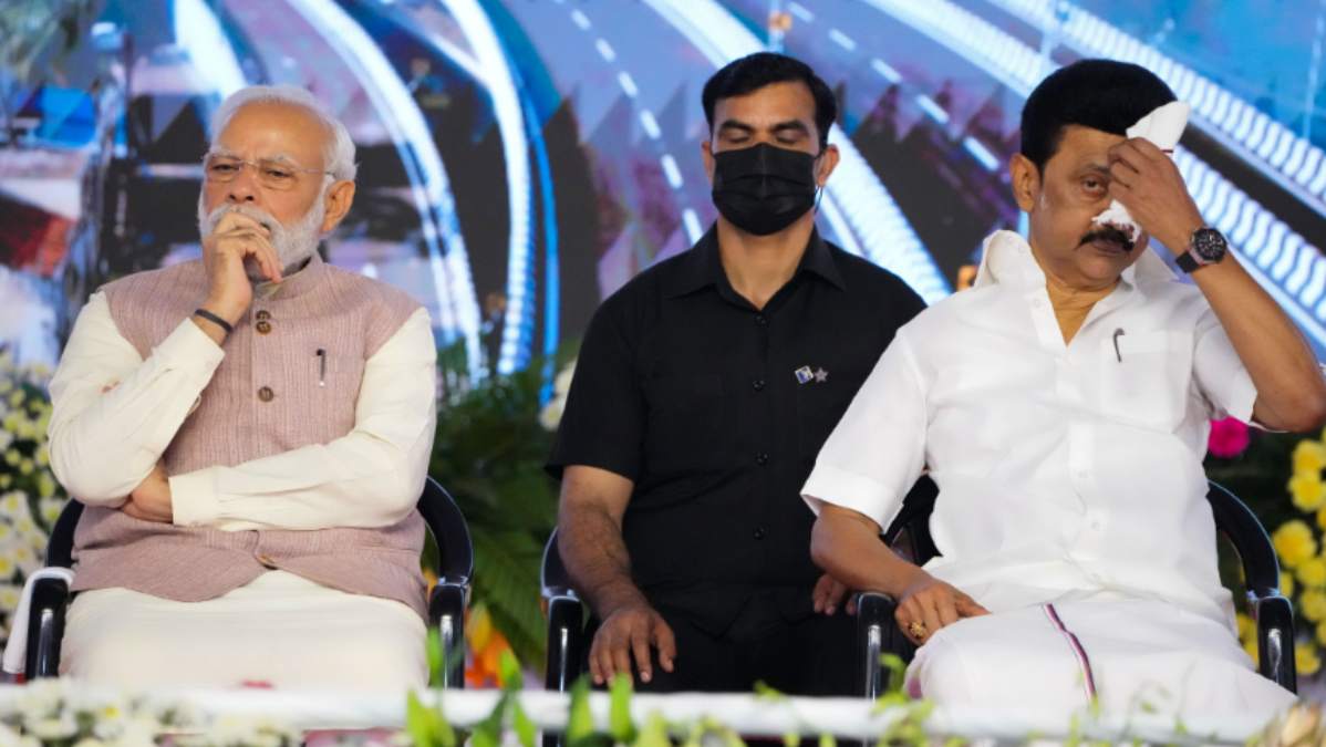 CM MK Stalin recitated Dravidian model, Anna, Kalaignar infront of Modi and Governor Ravi 