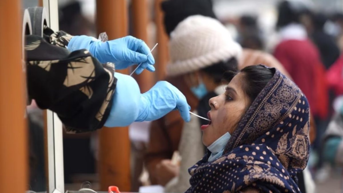 India Records 7,830 Coronavirus Cases in last 24 hours 