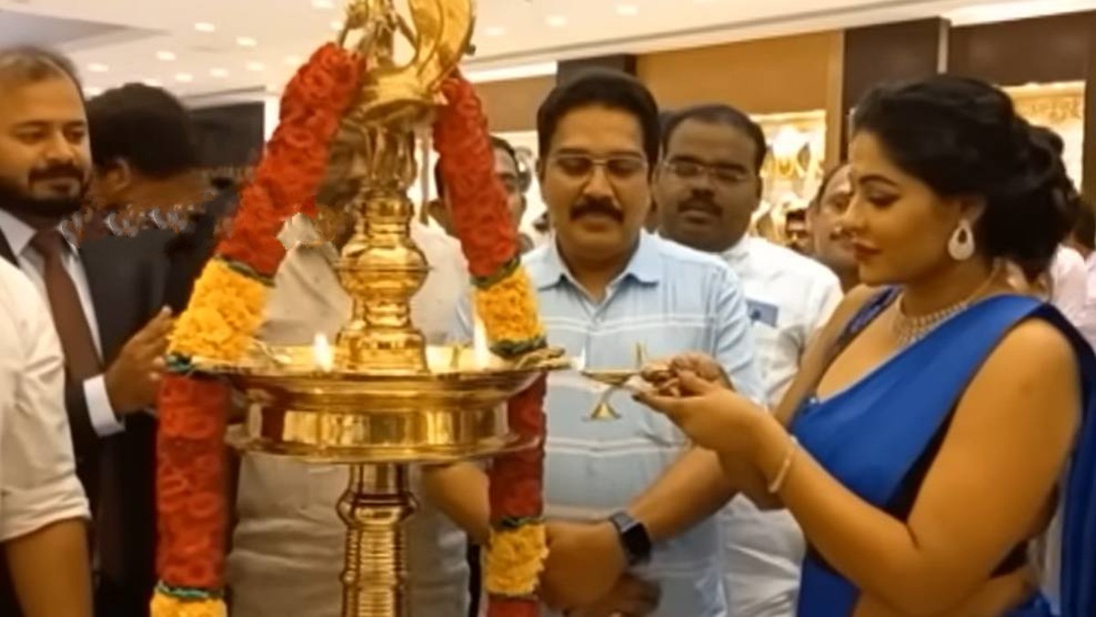 Actress Reshma Pasubuleti attends the opening ceremony of a jewelery store in Nagercoil 