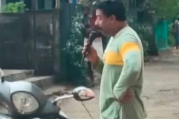 Actor Panidiyarajan film comedy and young man standing front tea shop mic set