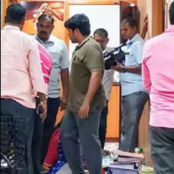 Michael raj who is one of the director of aarudhra discloses transaction details in interrogation 