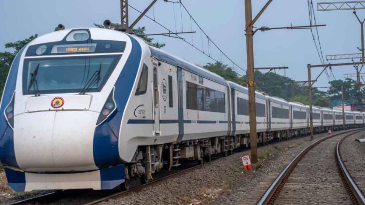  Do you know when will Vande Bharat from Thiruvananthpuram - Kannur starts? 