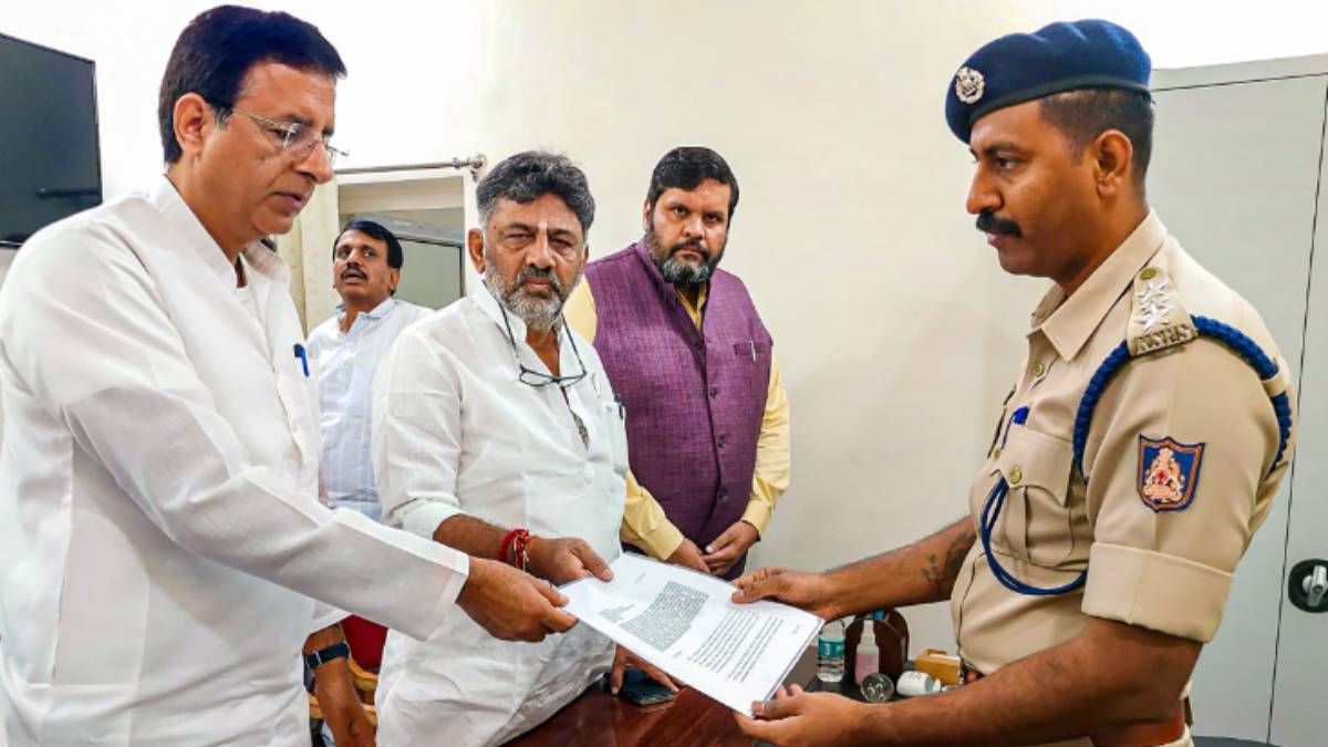 Congress files police complaint against Amit Shah for karnataka will see riots if congress comes to power remark