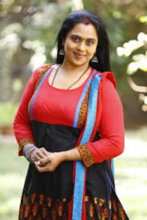 Actress Viji who survived the tsunami shared her memories 