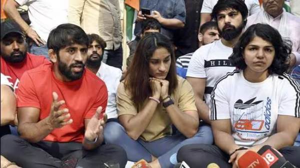 Due to Khap Panchayat Delhi borders to be sealed and no protest allowed near Parliament on May 28 