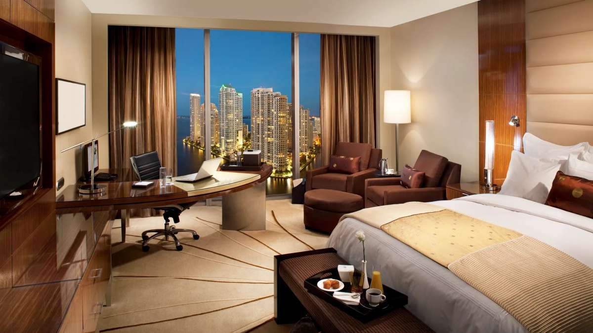 Are you going on a summer tour? know about hotels that will cut your travel expenses in half 