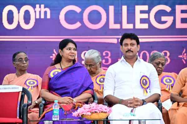Kanimozhi asks why there should be dress code for Women? 